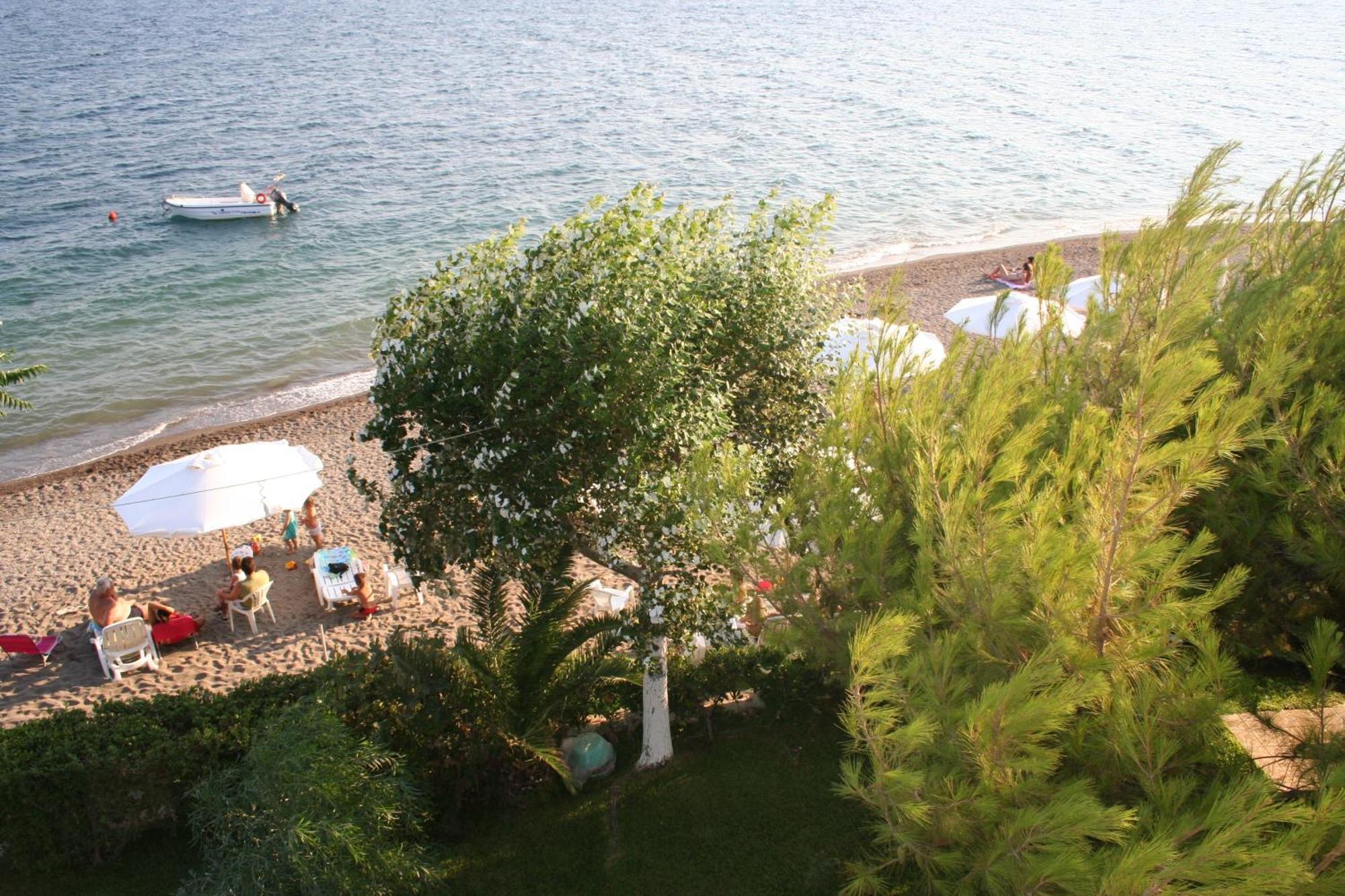 Posidonia Pension Amarynthos Exterior foto